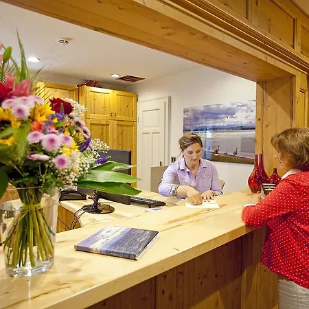 Post Landgasthof Aufkirchen Hotel Berg am Starnberger See