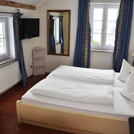 Post Landgasthof Aufkirchen Hotel 3*