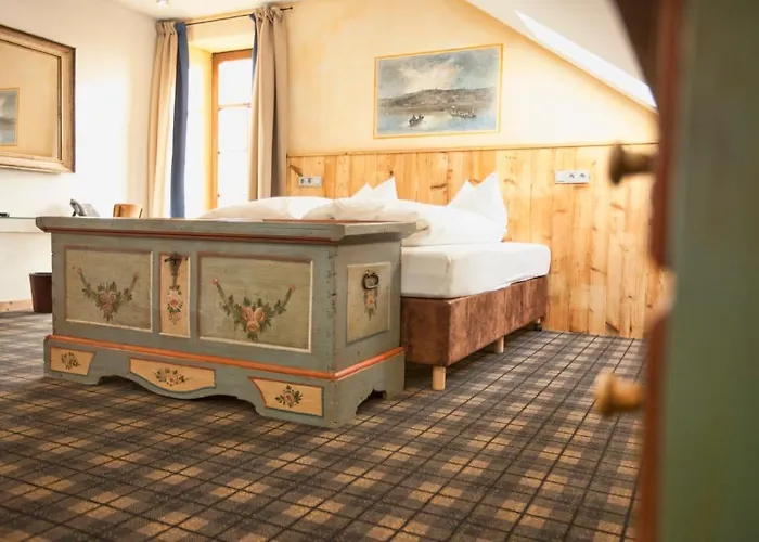 Hotel Post Landgasthof Aufkirchen Berg am Starnberger See
