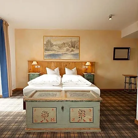 Hotel Die Post Landgasthof Aufkirchen 3*
