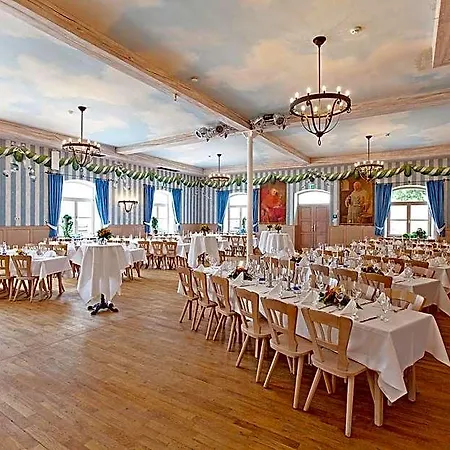Die Post Landgasthof Aufkirchen 3* Berg am Starnberger See