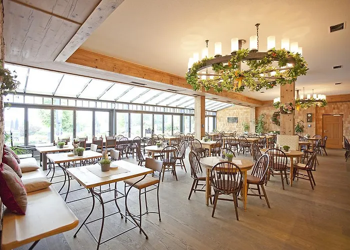 Post Landgasthof Aufkirchen Hotel 3*