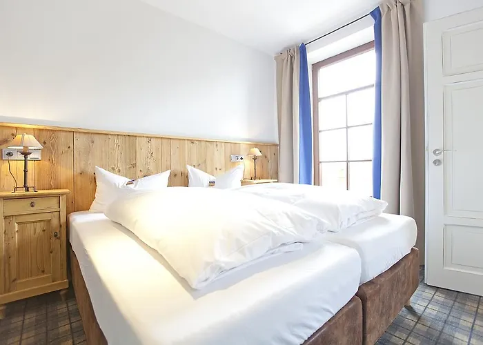 Post Landgasthof Aufkirchen Hotel 3*
